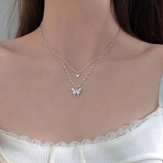 Collar ANENJERY de Plata de Ley 925 con Mariposa de Circonitas: Joyería Delicada de Doble Capa